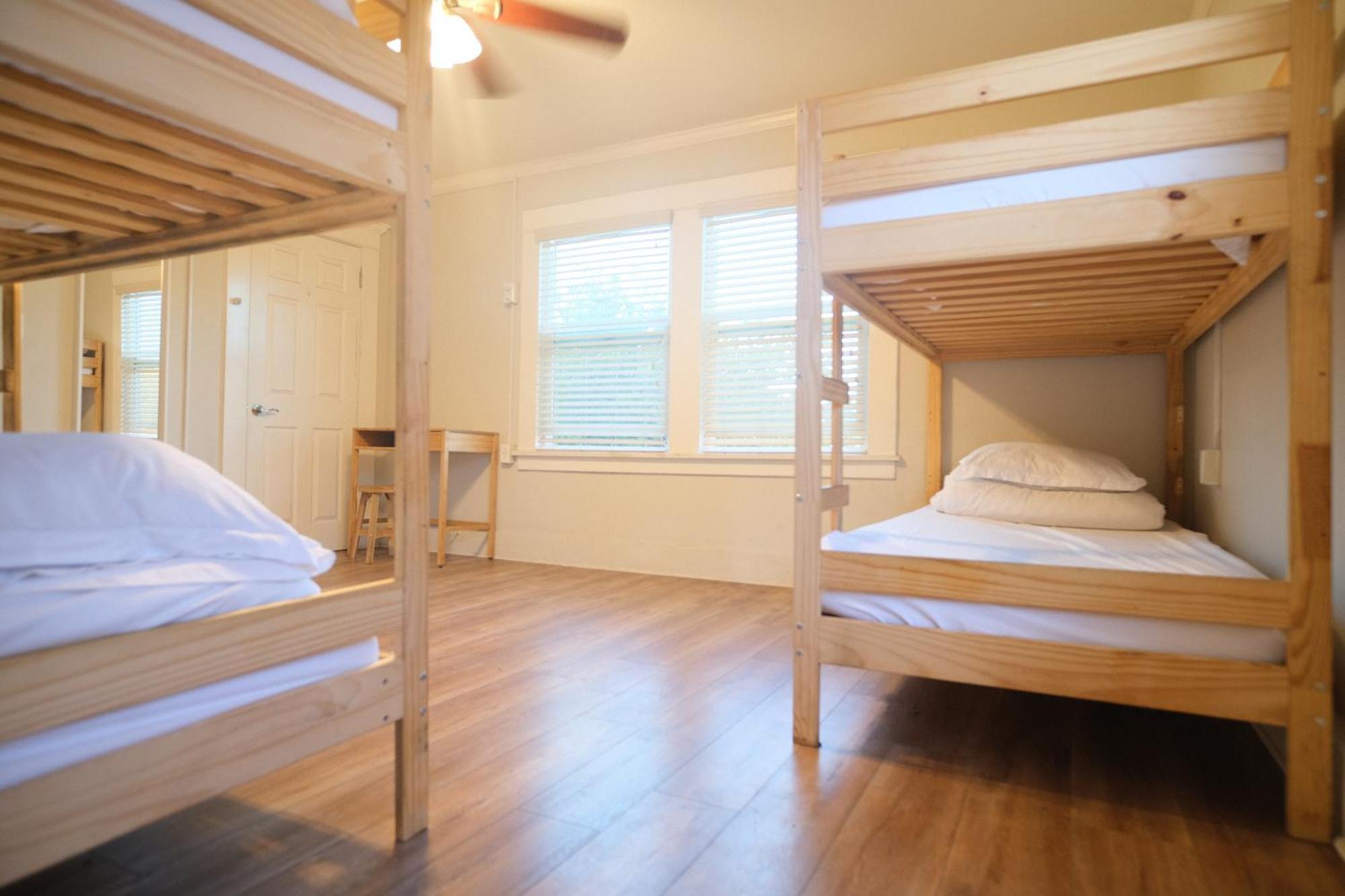 Hostel Kohzy